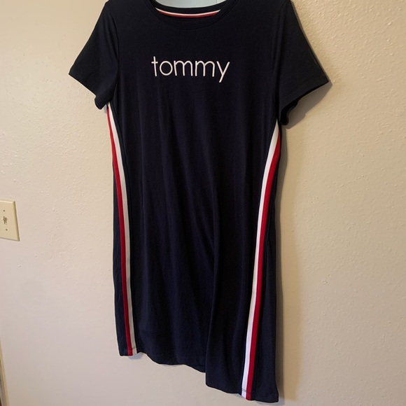 Tommy Hilfiger Dresses & Skirts - Brand New Tommy Hilfiger t-shirt dress in navy